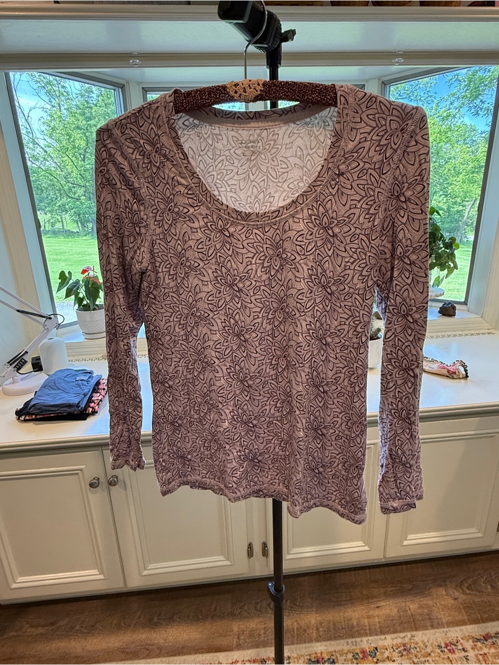 Jockey Mauve Long-Sleeve Scoop Neck Floral Top